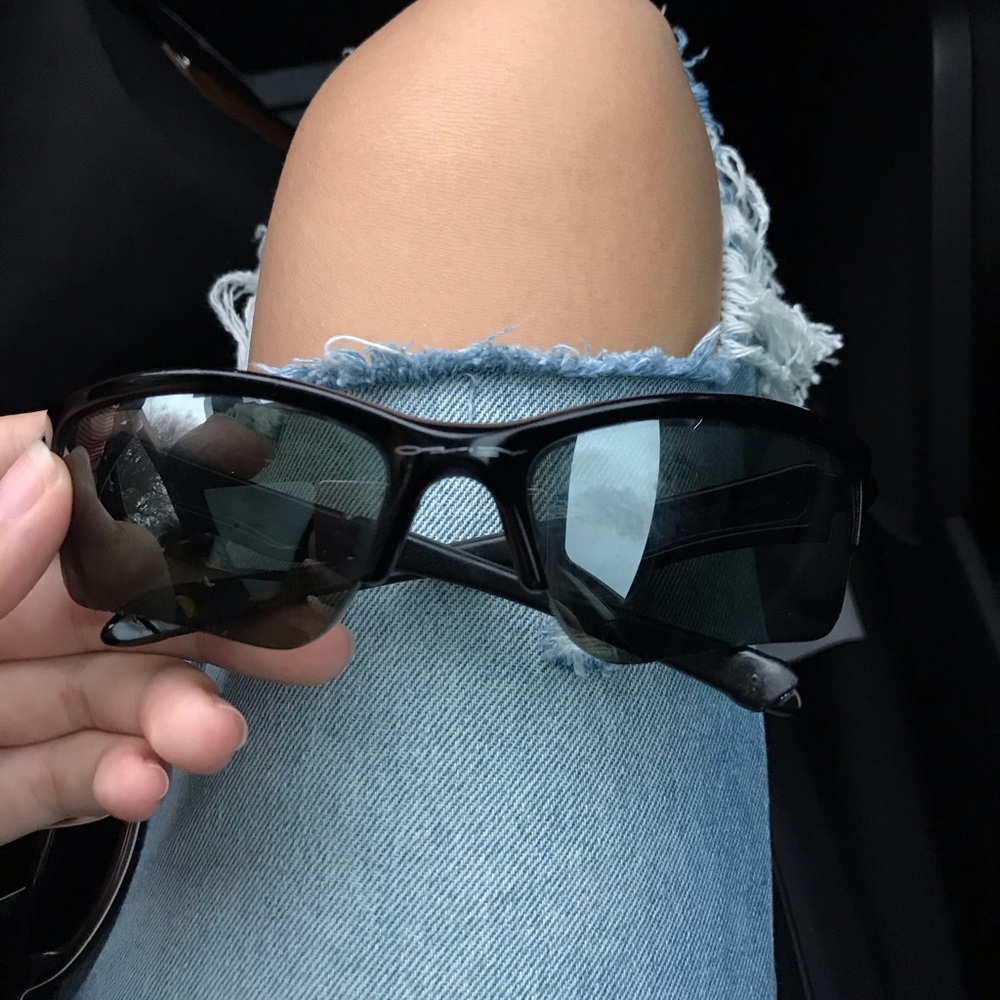 Black sunglasses